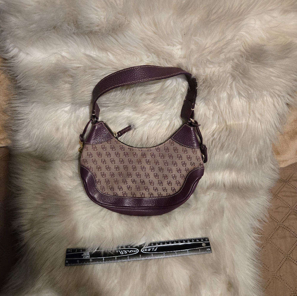 DOONEY & BOURKE Small Elegant Purple Women's Bag